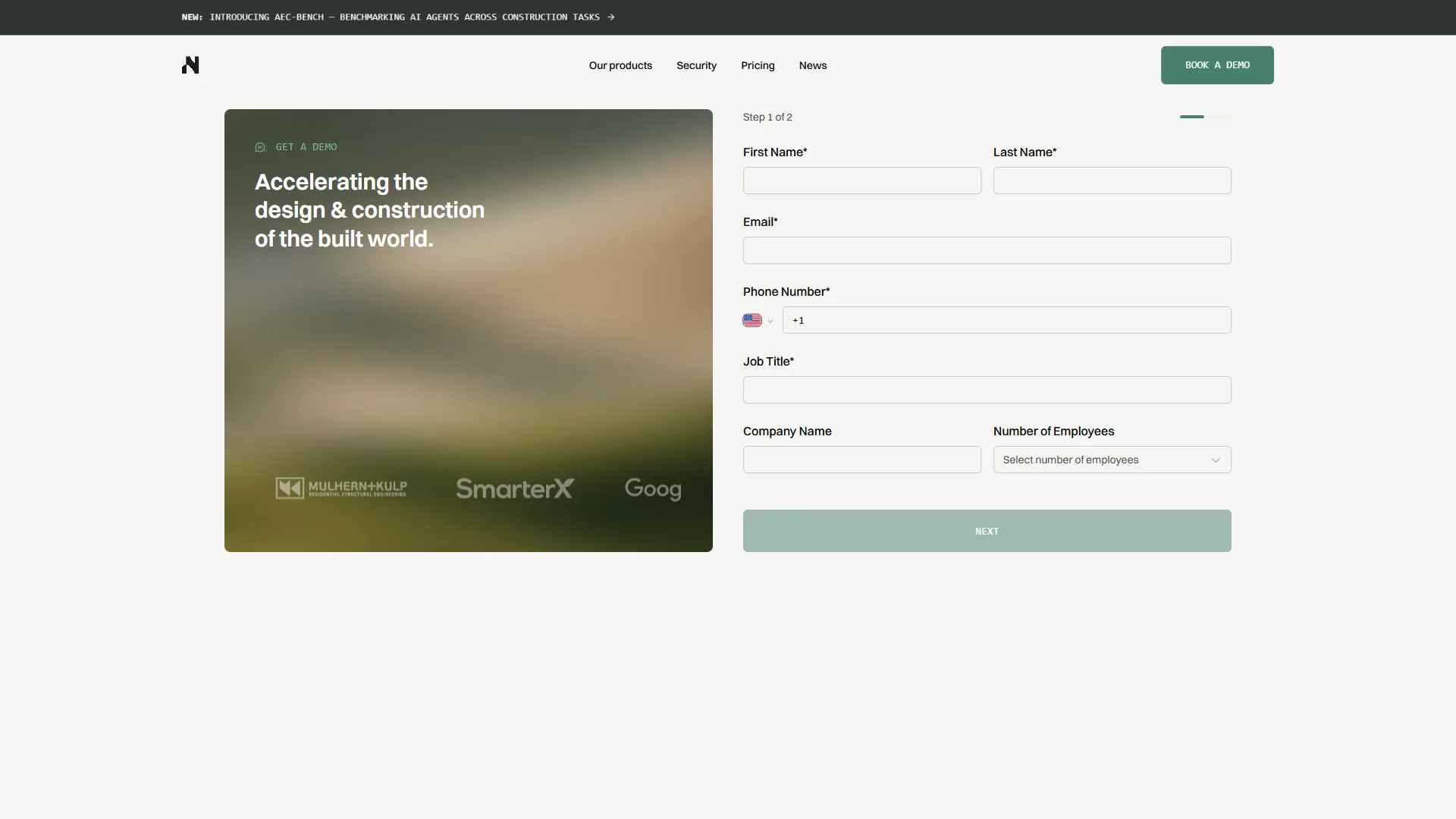GPT4All homepage from Nomic AI showing desktop application and LocalDocs feature